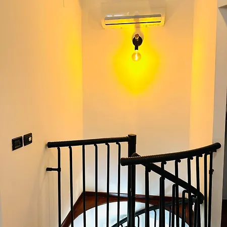 Daire Sea Front House *