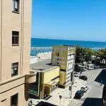 Appartamento Sea Front House *