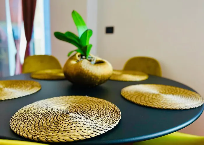 Sea Front House Daire Bari